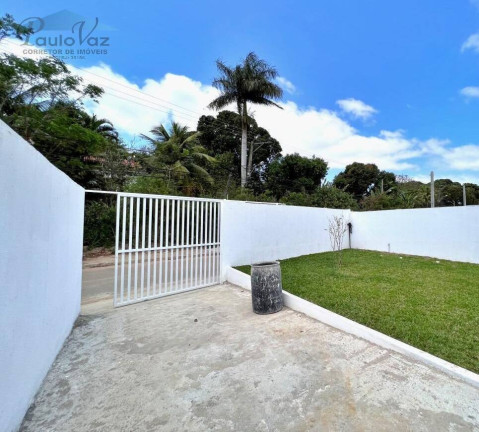 Imagem Casa com 2 Quartos para Alugar, 250 m² em Viaduto - Araruama Imagem Casa com 2 Quartos para Alugar, 250 m² em Viaduto - Araruama