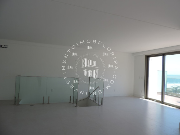 Imagem Cobertura com 3 Quartos à Venda, 213 m² em Jurerê - Florianópolis Imagem Cobertura com 3 Quartos à Venda, 213 m² em Jurerê - Florianópolis