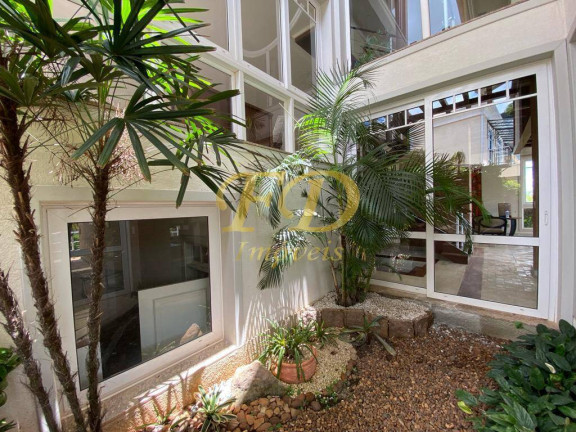Imagem Casa com 4 Quartos à Venda, 2.000 m² em Atibaia Imagem Casa com 4 Quartos à Venda, 2.000 m² em Atibaia
