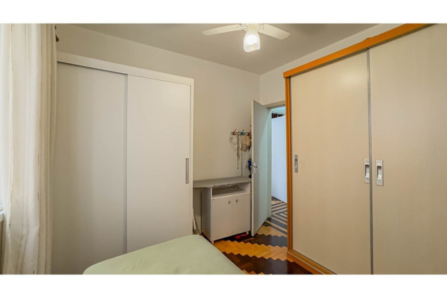 Imagem Imóvel com 2 Quartos à Venda, em Santana - Porto Alegre Imagem Imóvel com 2 Quartos à Venda, em Santana - Porto Alegre