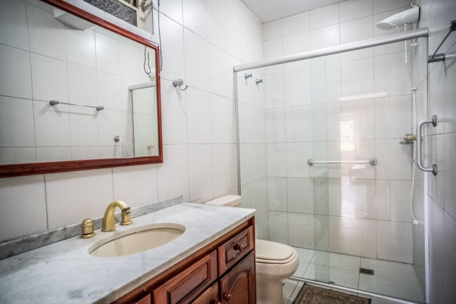 Imagem Apartamento com 3 Quartos à Venda, 141 m² em Menino Deus - Porto Alegre Imagem Apartamento com 3 Quartos à Venda, 141 m² em Menino Deus - Porto Alegre
