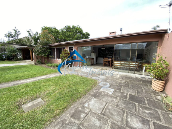 Imagem Casa com 4 Quartos à Venda, 270 m² em Centro - Imbé Imagem Casa com 4 Quartos à Venda, 270 m² em Centro - Imbé