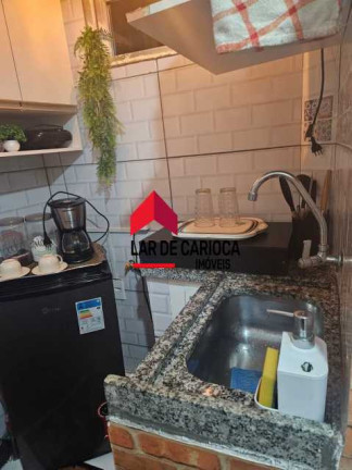 Imagem Imóvel com 1 Quarto à Venda, 23 m² em Copacabana - Rio De Janeiro Imagem Imóvel com 1 Quarto à Venda, 23 m² em Copacabana - Rio De Janeiro