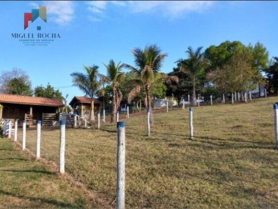 Imagem Imóvel com 2 Quartos à Venda, 7.500 m² em Centro - Tatuí Imagem Imóvel com 2 Quartos à Venda, 7.500 m² em Centro - Tatuí