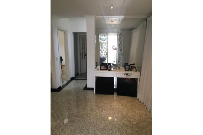 Imagem Casa com 3 Quartos à Venda, 200 m² em Ipiranga - São Paulo Imagem Casa com 3 Quartos à Venda, 200 m² em Ipiranga - São Paulo