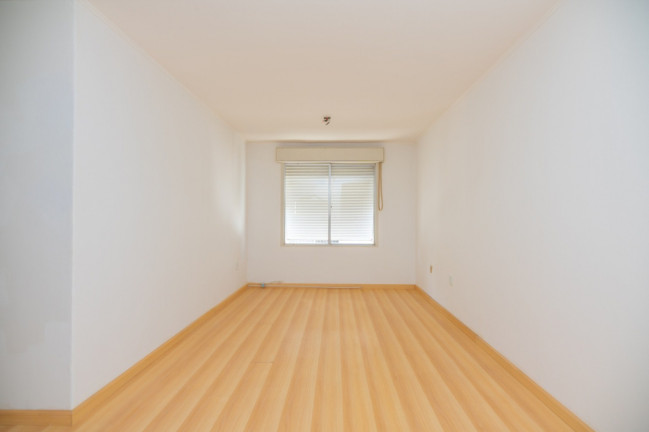 Imagem Imóvel com 2 Quartos à Venda, 76 m² em Tristeza - Porto Alegre Imagem Imóvel com 2 Quartos à Venda, 76 m² em Tristeza - Porto Alegre
