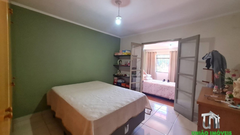 Imagem Casa com 2 Quartos à Venda, 74 m² em Vila Mota - Bragança Paulista Imagem Casa com 2 Quartos à Venda, 74 m² em Vila Mota - Bragança Paulista