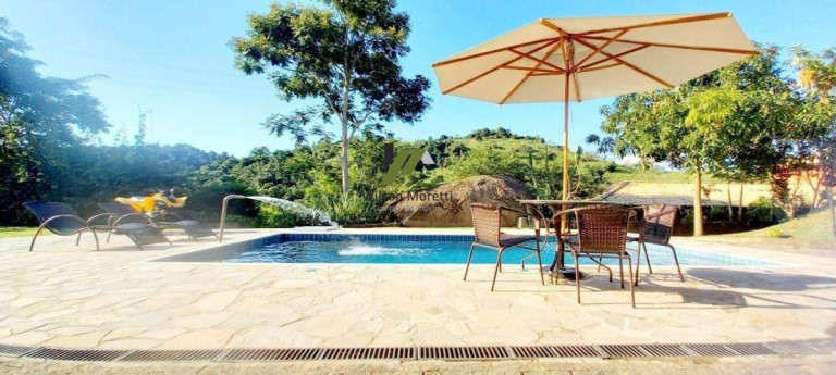 Imagem Casa de Condomínio com 3 Quartos à Venda, 262 m²