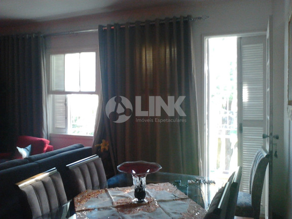 Imagem Apartamento com 3 Quartos à Venda, 105 m² em Vila Ipiranga - Porto Alegre Imagem Apartamento com 3 Quartos à Venda, 105 m² em Vila Ipiranga - Porto Alegre