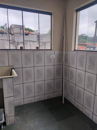 Imagem Sobrado com 2 Quartos à Venda,  em Campanario - Diadema