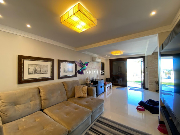 Imagem Casa com 4 Quartos à Venda, 204 m² em Centenário - Torres Imagem Casa com 4 Quartos à Venda, 204 m² em Centenário - Torres