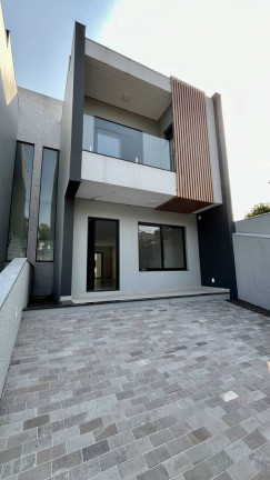 Sobrado com 3 Quartos à Venda, 176 m² em São José - Canoas