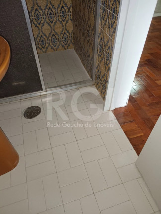 Imagem Apartamento com 1 Quarto à Venda, 33 m² em Centro Histórico - Porto Alegre Imagem Apartamento com 1 Quarto à Venda, 33 m² em Centro Histórico - Porto Alegre