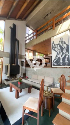 Imagem Casa com 3 Quartos à Venda, 349 m² em Alphaville - Barueri Imagem Casa com 3 Quartos à Venda, 349 m² em Alphaville - Barueri