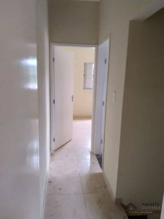 Sobrado com 2 Quartos à Venda,  em Chácaras Pousada Do Vale - São José Dos Campos