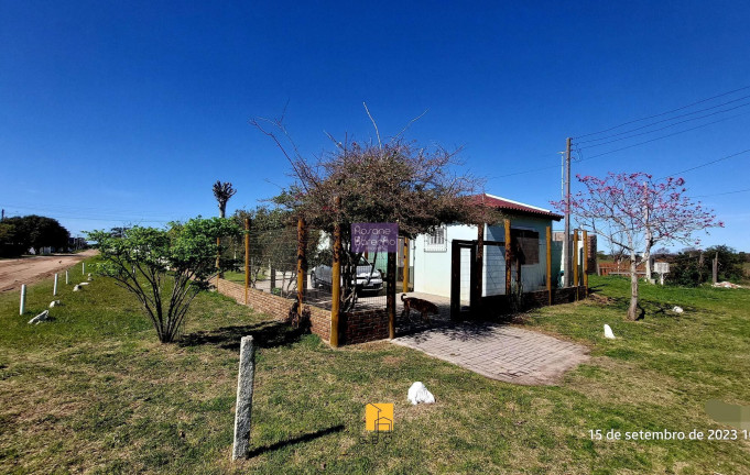 Imagem Casa com 2 Quartos à Venda, 116 m² em Cassino - Rio Grande Imagem Casa com 2 Quartos à Venda, 116 m² em Cassino - Rio Grande