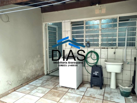 Imagem Casa com 2 Quartos à Venda, 90 m² em Vila Suconasa - Araraquara Imagem Casa com 2 Quartos à Venda, 90 m² em Vila Suconasa - Araraquara