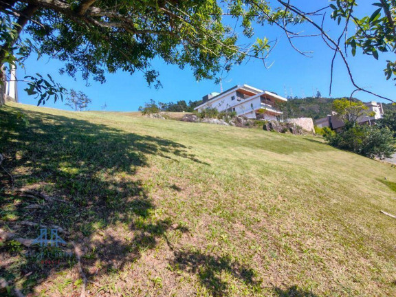 Imagem Terreno à Venda, 720 m² em Trindade - Florianópolis Imagem Terreno à Venda, 720 m² em Trindade - Florianópolis