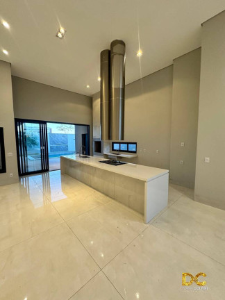 Imagem Casa de Condomínio com 4 Quartos à Venda, 302 m² em Condomínio Florais Itália - Cuiabá Imagem Casa de Condomínio com 4 Quartos à Venda, 302 m² em Condomínio Florais Itália - Cuiabá