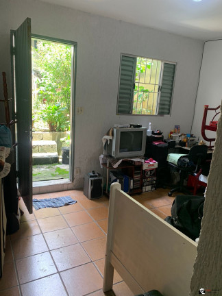 Imagem Sobrado com 2 Quartos à Venda, 206 m² em Vila São Carlos - Guarulhos Imagem Sobrado com 2 Quartos à Venda, 206 m² em Vila São Carlos - Guarulhos