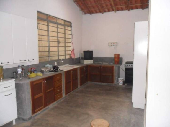 Imagem Chácara com 3 Quartos à Venda, 24.200 m² em Centro - Taubaté