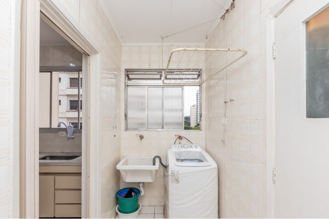 Imagem Imóvel com 3 Quartos à Venda, 77 m² em Moema - São Paulo