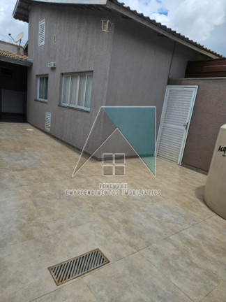 Imagem Casa com 3 Quartos à Venda, 136 m² em Centro - Brodowski Imagem Casa com 3 Quartos à Venda, 136 m² em Centro - Brodowski