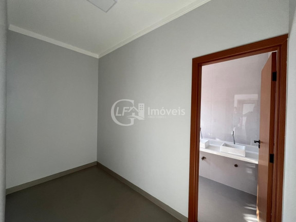Imagem Casa com 3 Quartos à Venda, 119 m² em Coophatrabalho - Campo Grande Imagem Casa com 3 Quartos à Venda, 119 m² em Coophatrabalho - Campo Grande