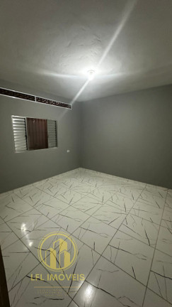 Imagem Casa com 1 Quarto para Alugar,  em Bandeiras - Osasco