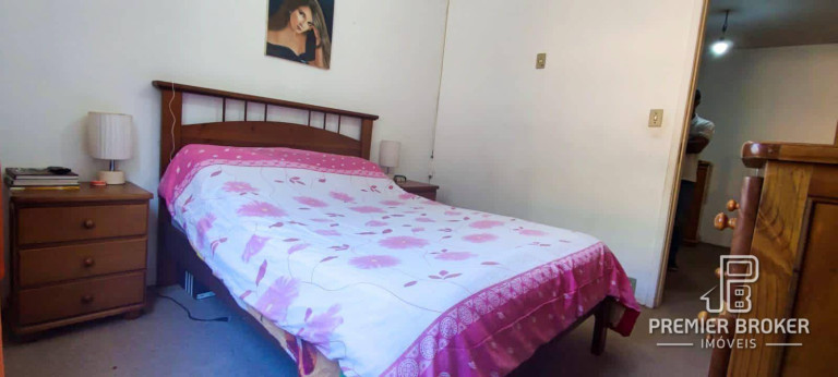 Imagem Casa com 4 Quartos à Venda, 145 m² em Artistas - Teresópolis Imagem Casa com 4 Quartos à Venda, 145 m² em Artistas - Teresópolis