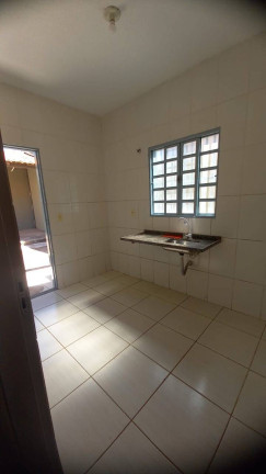 Imagem Casa com 2 Quartos à Venda, 200 m² em Residencial Santa Terezinha - Cuiabá Imagem Casa com 2 Quartos à Venda, 200 m² em Residencial Santa Terezinha - Cuiabá