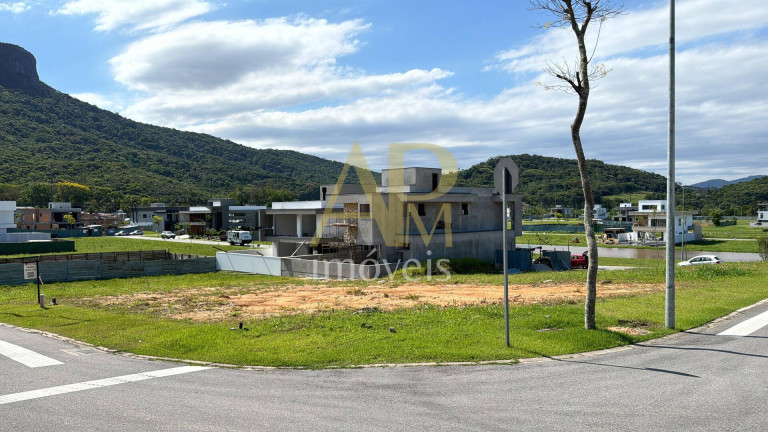Imagem Terreno à Venda, 375 m² em Pedra Branca - Palhoça Imagem Terreno à Venda, 375 m² em Pedra Branca - Palhoça
