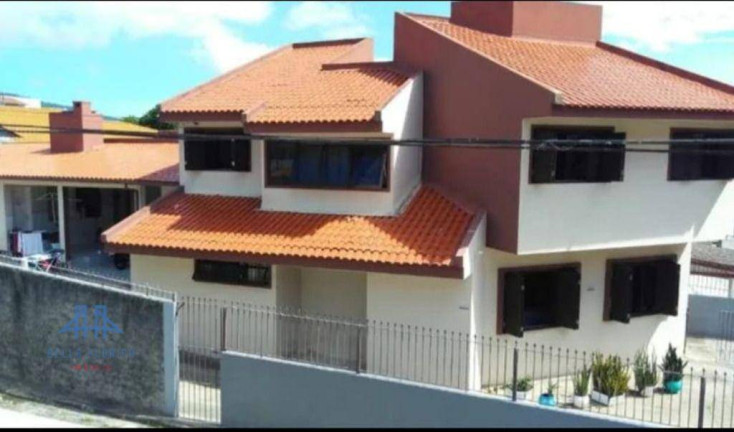 Imagem Casa com 4 Quartos à Venda, 201 m² em Saco Dos Limões - Florianópolis Imagem Casa com 4 Quartos à Venda, 201 m² em Saco Dos Limões - Florianópolis