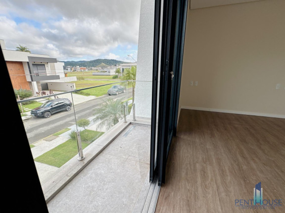 Imagem Casa de Condomínio com 4 Quartos à Venda, 330 m² em Santa Regina - Camboriú Imagem Casa de Condomínio com 4 Quartos à Venda, 330 m² em Santa Regina - Camboriú