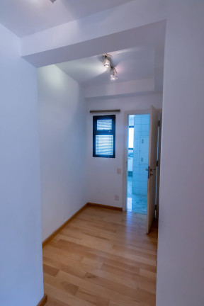 Imagem Apartamento com 3 Quartos para Alugar, 240 m² em Itaim Bibi - São Paulo Imagem Apartamento com 3 Quartos para Alugar, 240 m² em Itaim Bibi - São Paulo