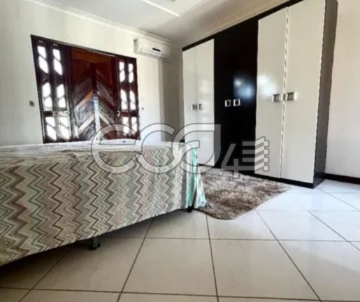 Imagem Casa com 3 Quartos à Venda, 190 m² em Atalaia - Aracaju