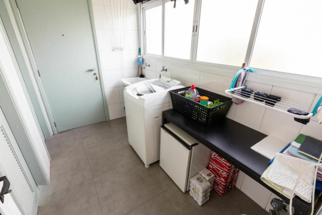 Imagem Apartamento com 3 Quartos à Venda, 172 m² em Vila Romana - São Paulo