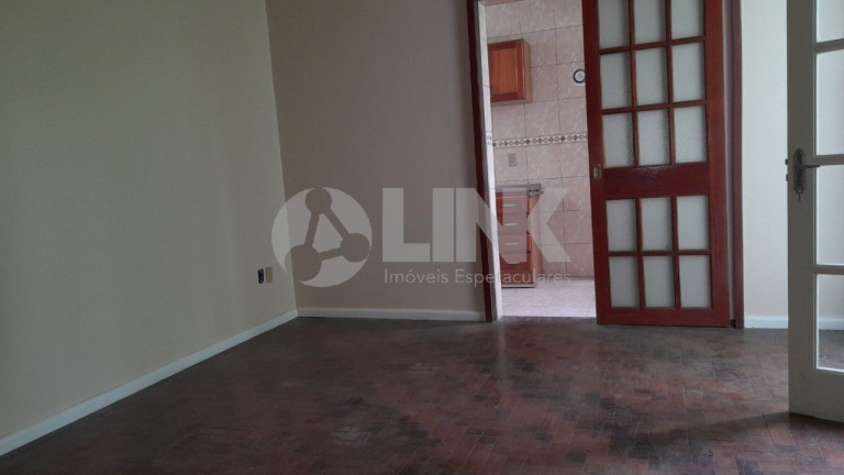Imagem Apartamento com 1 Quarto à Venda, 27 m² em Floresta - Porto Alegre Imagem Apartamento com 1 Quarto à Venda, 27 m² em Floresta - Porto Alegre