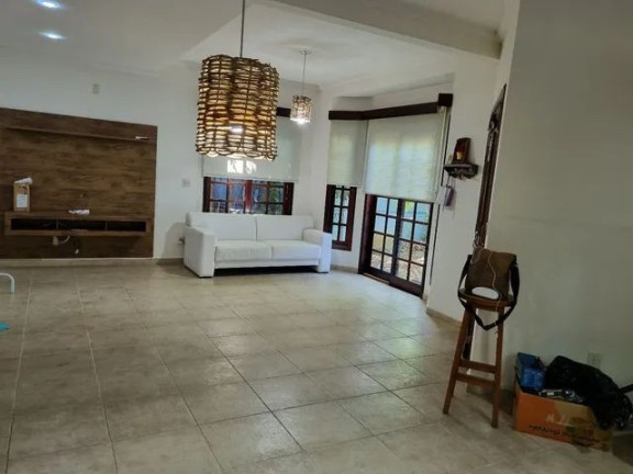 Sobrado com 5 Quartos à Venda, 237 m² em Urbanova - São José Dos Campos