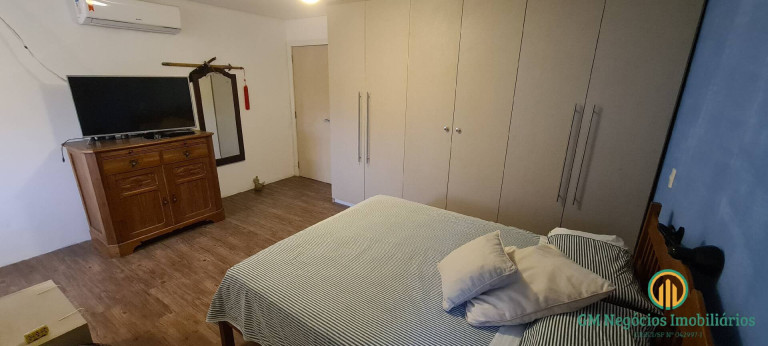 Imagem Casa de Condomínio com 3 Quartos à Venda, 900 m² em Granja Viana - Cotia