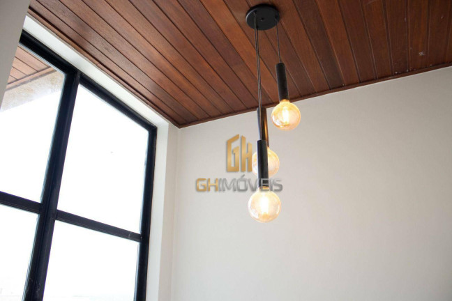 Imagem Sobrado com 5 Quartos à Venda, 508 m² em Res Copacabana - Abadia De Goiás Imagem Sobrado com 5 Quartos à Venda, 508 m² em Res Copacabana - Abadia De Goiás