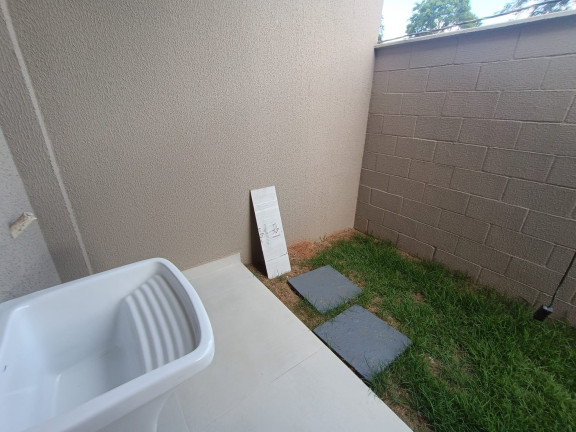 Imagem Imóvel com 
            	3             Quartos à Venda, 104 m² em 
            	Sitios Santa Luzia             - 
            	Aparecida De Goiania            