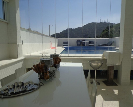 Imagem Imóvel com 4 Quartos à Venda, 450 m² em Pitangueiras - Guarujá Imagem Imóvel com 4 Quartos à Venda, 450 m² em Pitangueiras - Guarujá