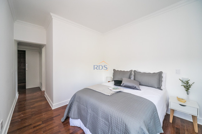Imagem Apartamento com 4 Quartos à Venda, 172 m² em Campo Belo - São Paulo