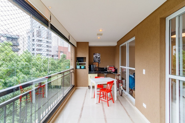Imagem Imóvel com 3 Quartos à Venda, 137 m² em Vila Suzana - São Paulo Imagem Imóvel com 3 Quartos à Venda, 137 m² em Vila Suzana - São Paulo