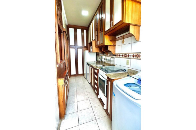 Imagem Apartamento com 1 Quarto à Venda, 35 m² em Centro Histórico - Porto Alegre Imagem Apartamento com 1 Quarto à Venda, 35 m² em Centro Histórico - Porto Alegre