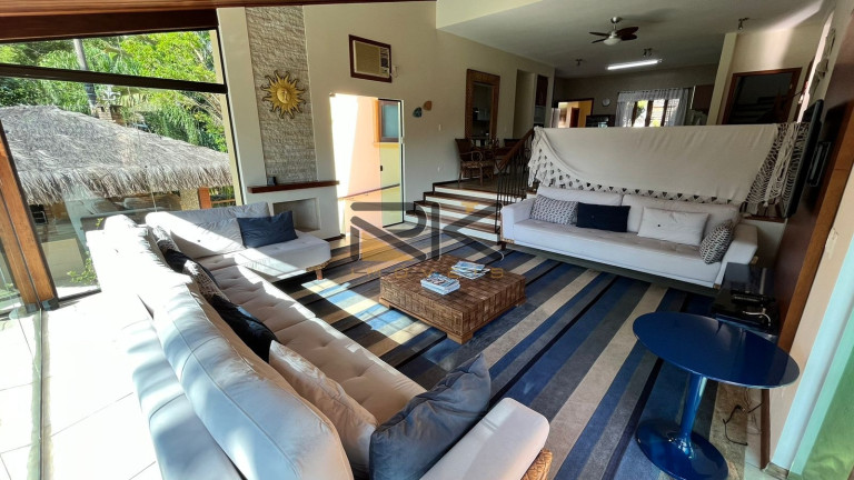 Imagem Casa de Condomínio com 4 Quartos à Venda, 300 m² em Toninhas - Ubatuba