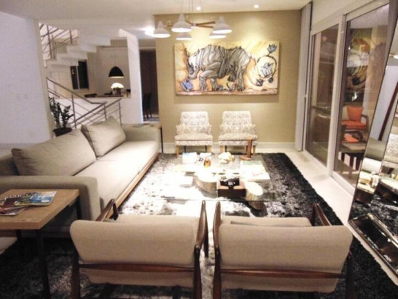 Imagem Casa com 4 Quartos para Alugar, 612 m² em Jurerê Internacional - Florianópolis Imagem Casa com 4 Quartos para Alugar, 612 m² em Jurerê Internacional - Florianópolis