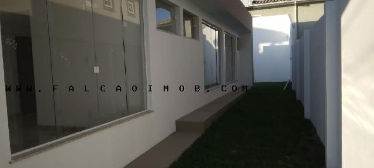 Imagem Casa com 3 Quartos à Venda, 176 m² em Buraquinho - Lauro De Freitas Imagem Casa com 3 Quartos à Venda, 176 m² em Buraquinho - Lauro De Freitas