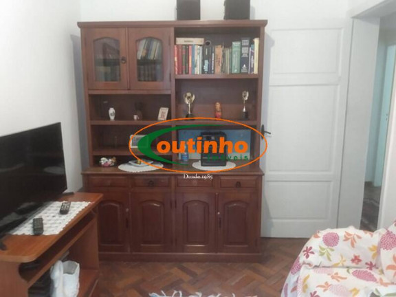 Imagem Casa com 4 Quartos à Venda, 226 m² em Tijuca - Rio De Janeiro Imagem Casa com 4 Quartos à Venda, 226 m² em Tijuca - Rio De Janeiro